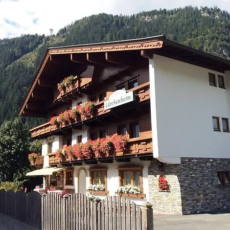 Penzion Gaestehaus Laerchenheim Mayrhofen