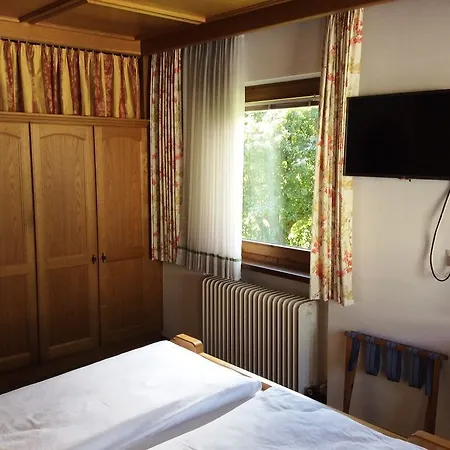 Gaestehaus Laerchenheim 3* Mayrhofen